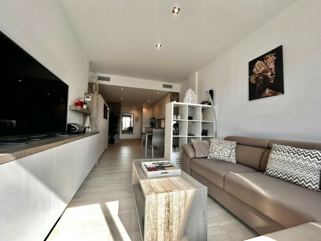 Penthouse Villamartin Alicante - image 11