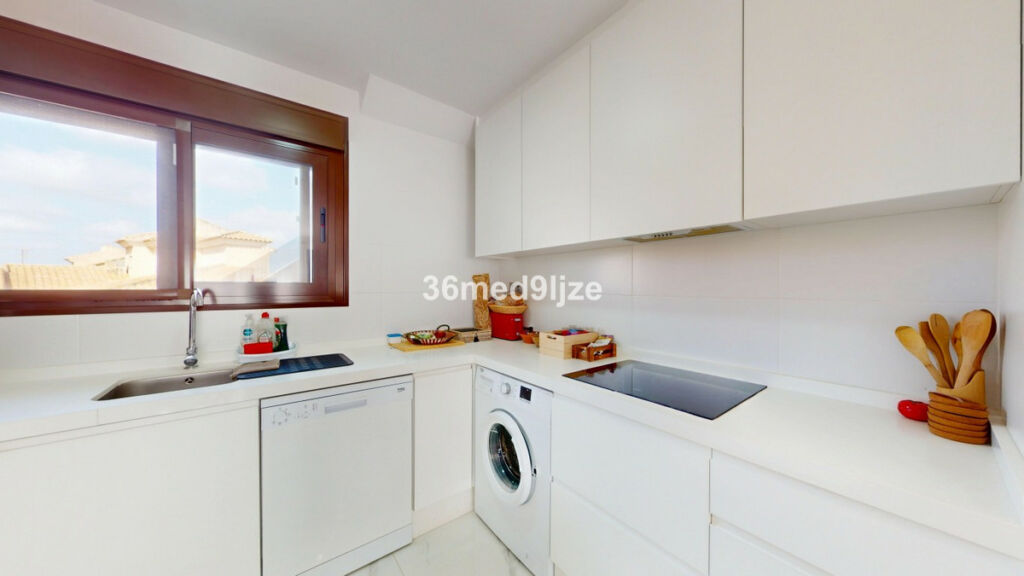 Middle Floor Apartment Dolores de Pacheco Murcia - image 11