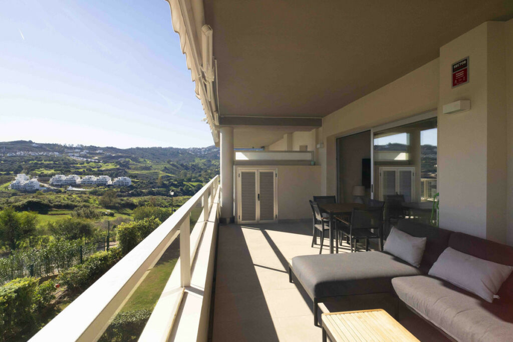 Middle Floor Apartment La Cala Golf Málaga - image 11