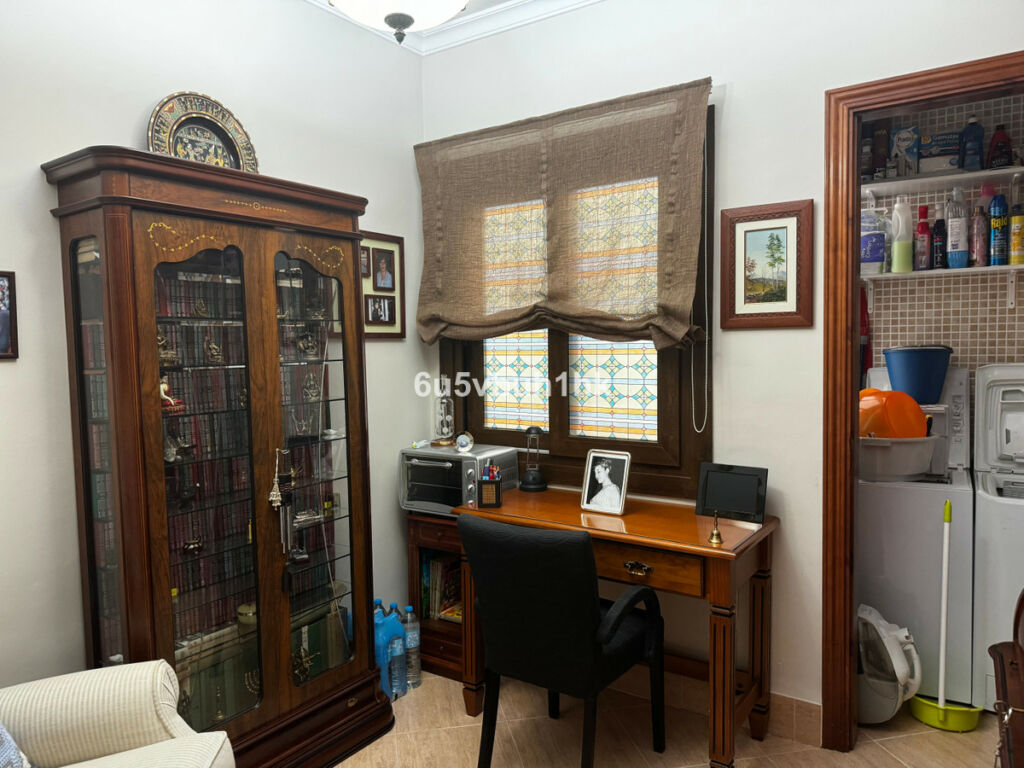 Ground Floor Apartment Málaga Málaga - image 11
