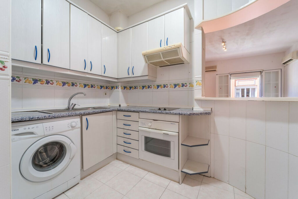 Middle Floor Apartment Málaga Centro Málaga - image 11