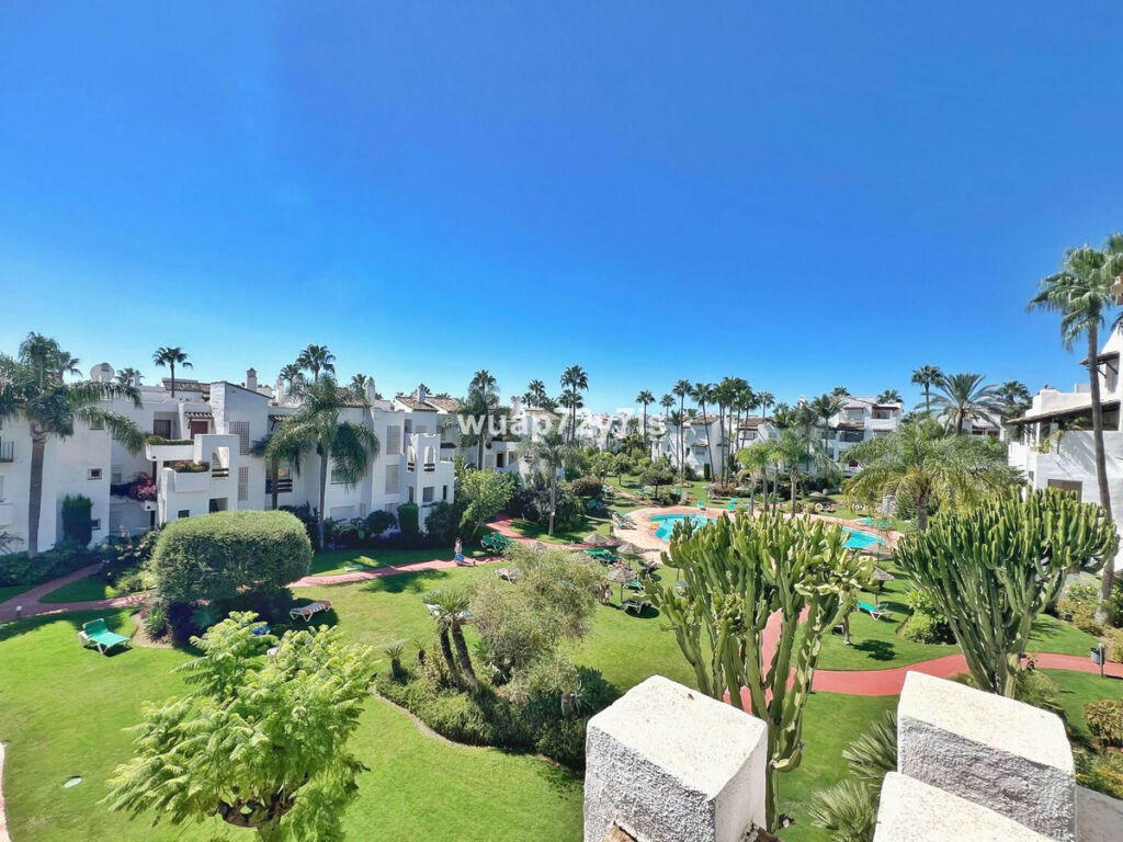 Penthouse Costalita Málaga - image 11
