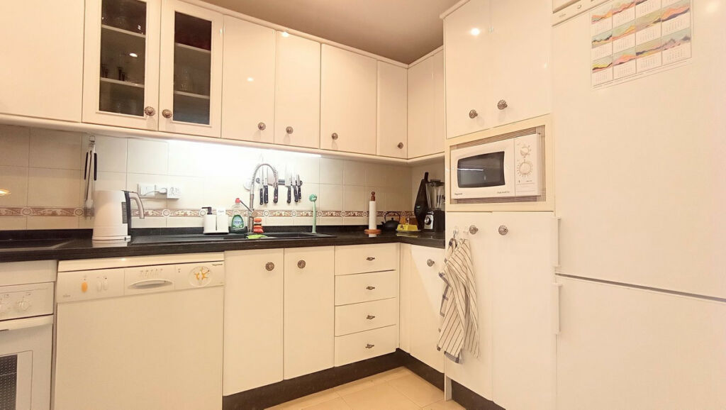 Penthouse Duplex Calahonda Málaga - image 11