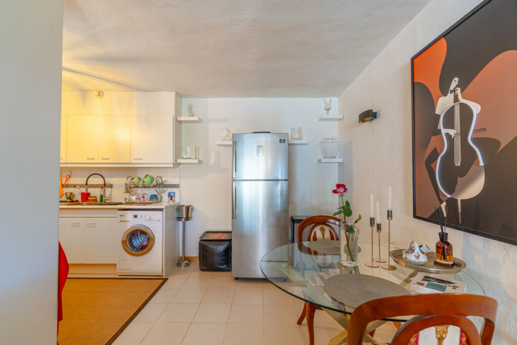 Middle Floor Apartment Atalaya Málaga - image 11