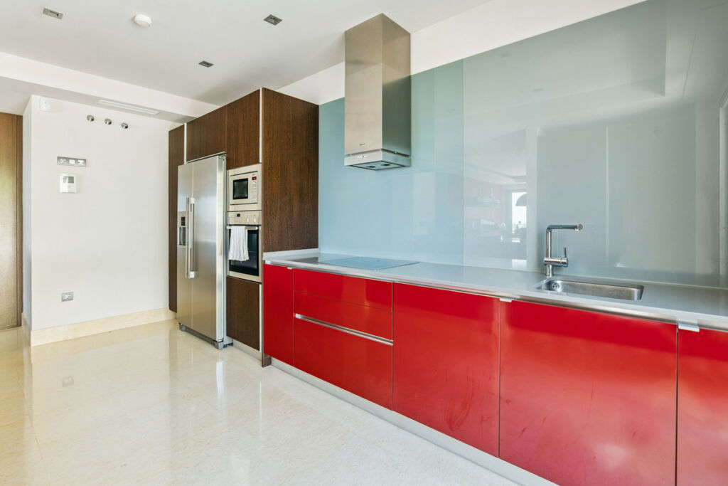 Middle Floor Apartment Benahavís Málaga - image 11