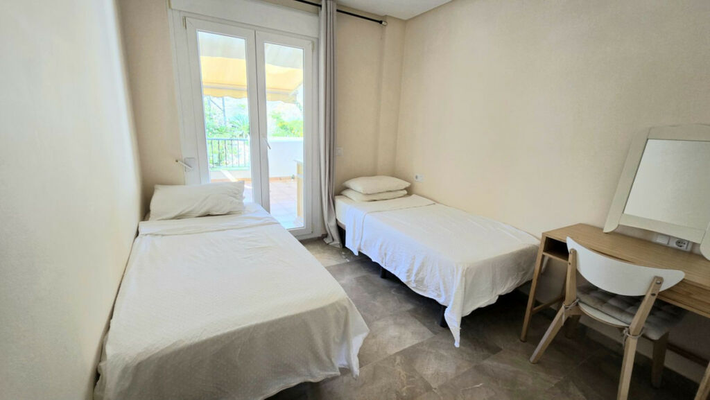 Ground Floor Apartment Riviera del Sol Málaga - image 11