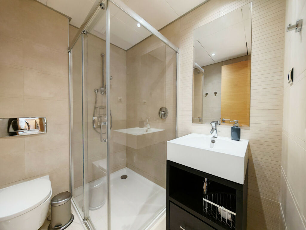 Penthouse Altos de los Monteros Málaga - image 11