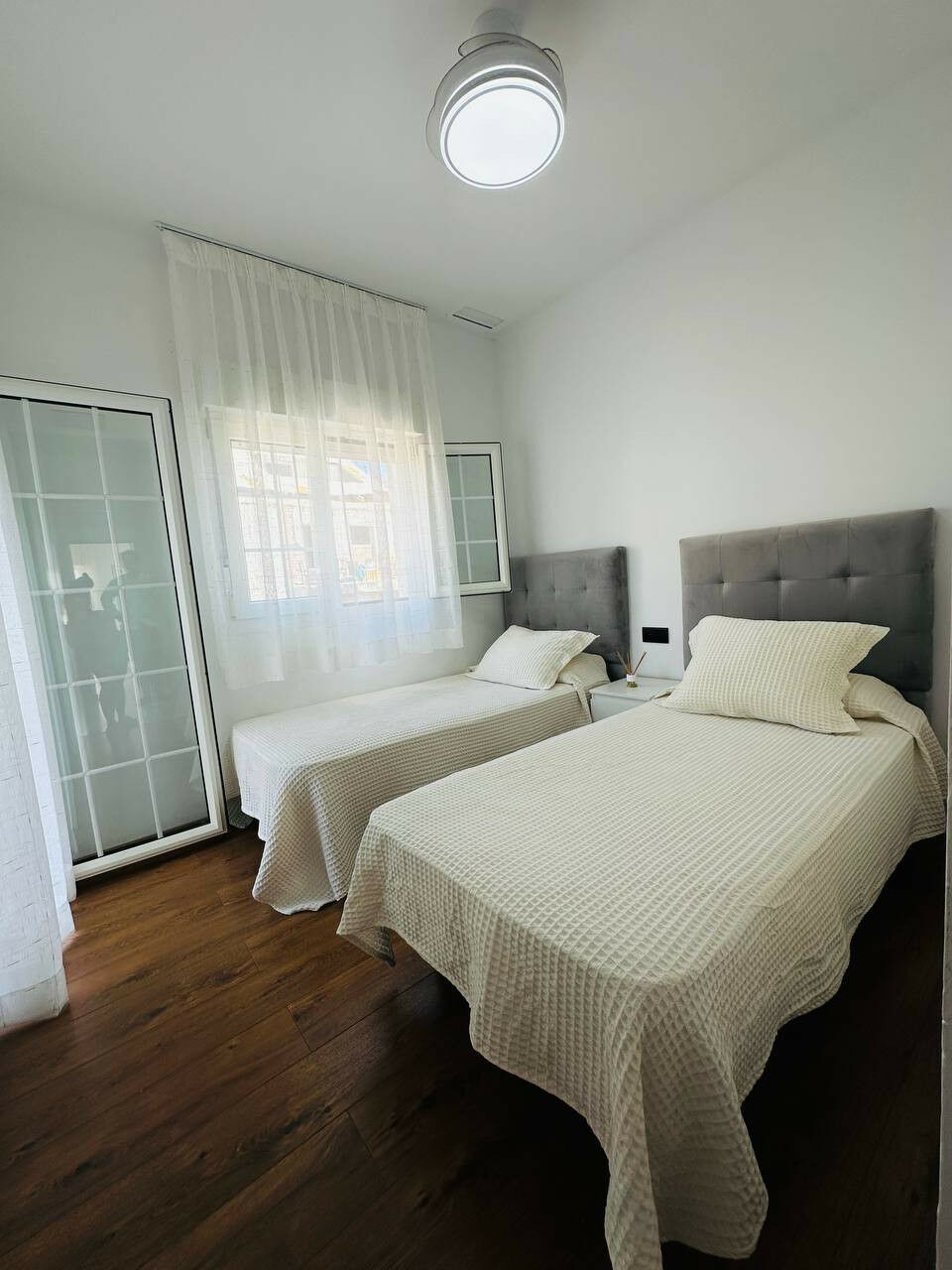 Semi-Detached House The Golden Mile Málaga - image 11