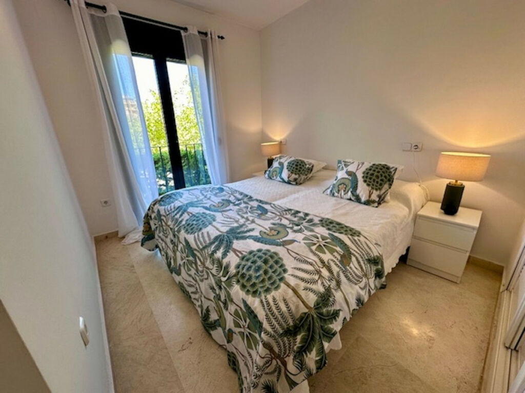 Middle Floor Apartment Marbella Málaga - image 11