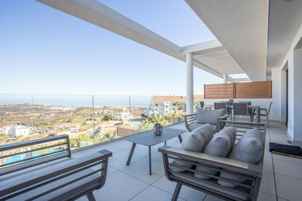 Middle Floor Apartment Calanova Golf Málaga - image 11