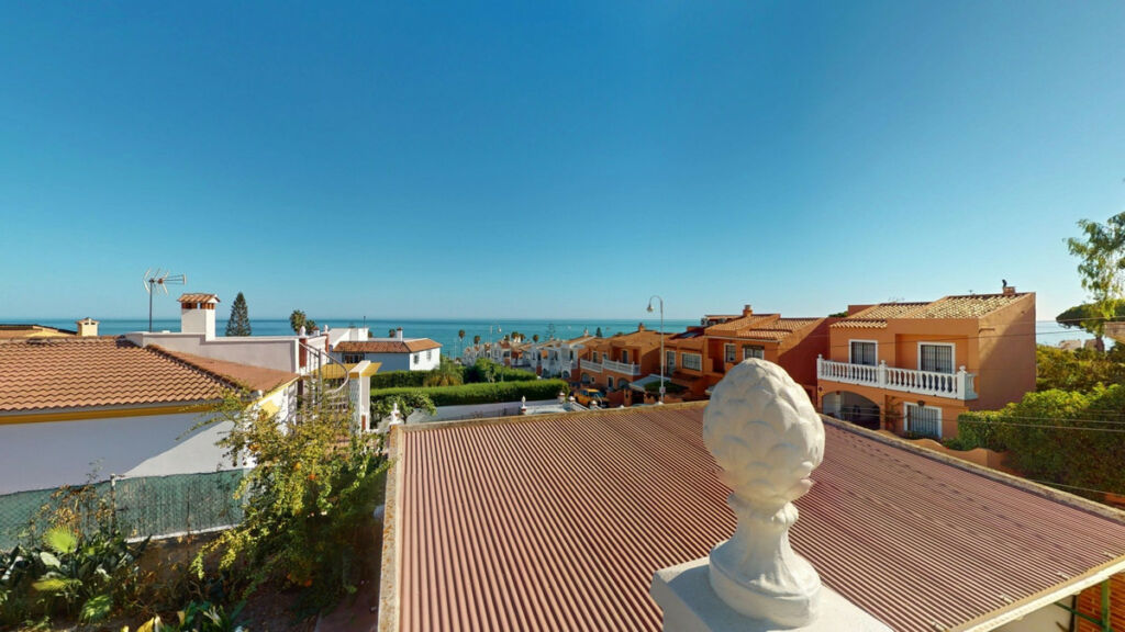 Detached Villa Chilches Málaga - image 11