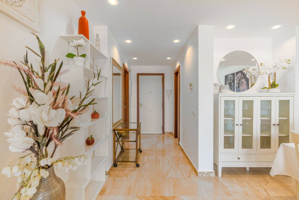 Middle Floor Apartment San Pedro de Alcántara Málaga - image 12