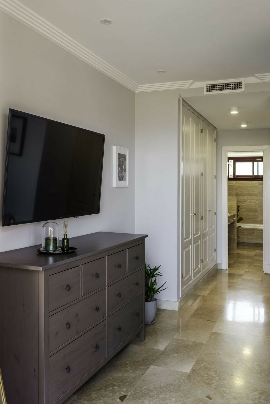Townhouse Benahavís Málaga - image 13