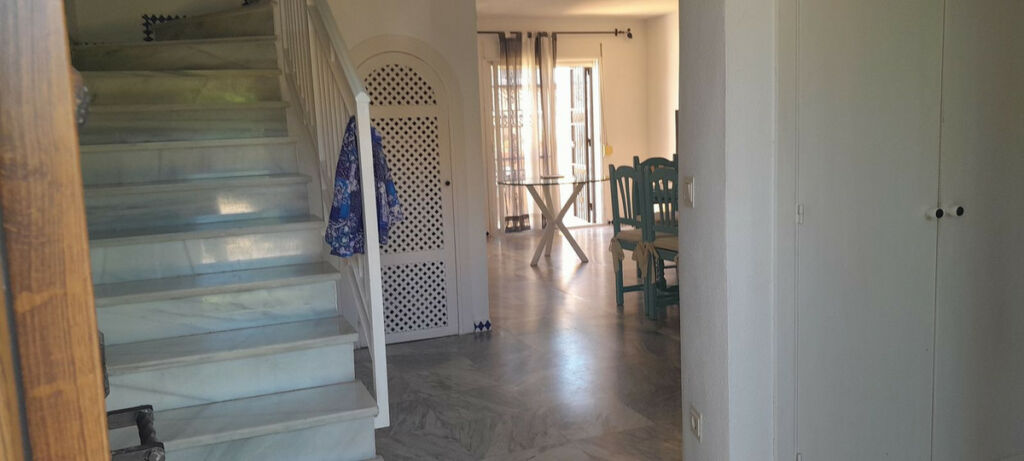 Townhouse Manilva Málaga - image 12