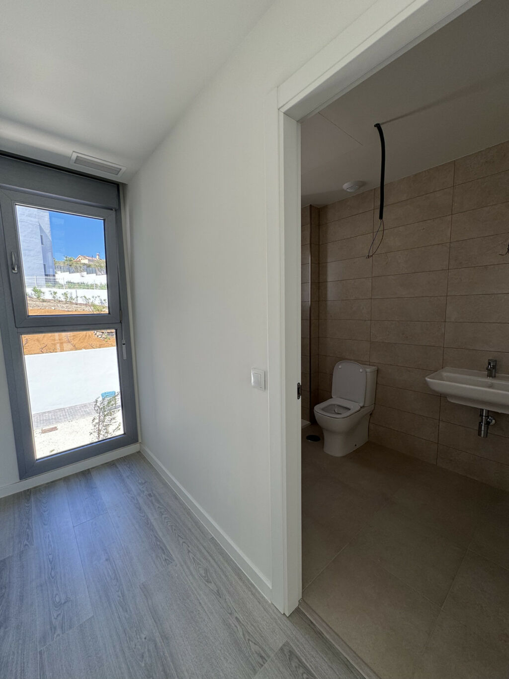 Middle Floor Apartment Estepona Málaga - image 12