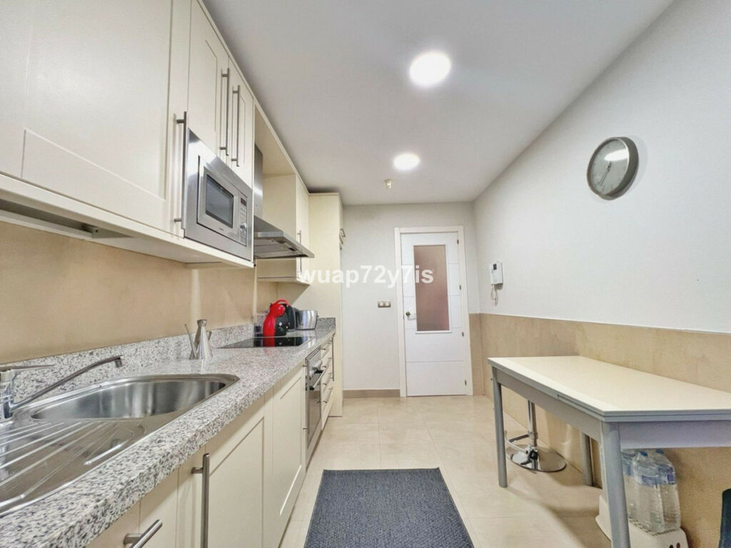 Penthouse Benahavís Málaga - image 12