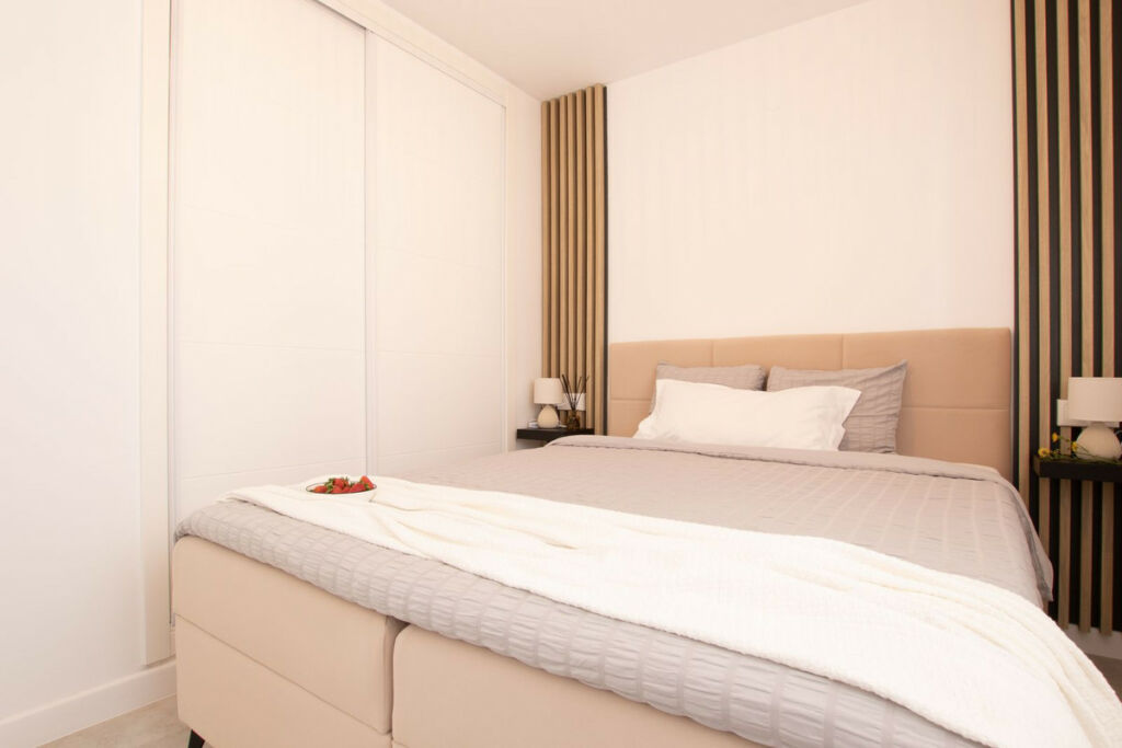 Middle Floor Apartment Torrenueva Málaga - image 12
