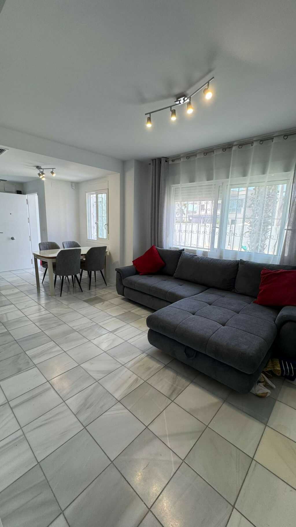 Semi-Detached House Torrevieja Alicante - image 12