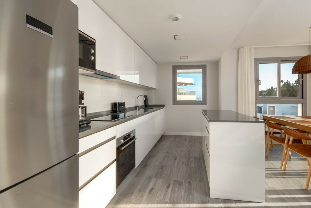 Middle Floor Apartment El Chaparral Málaga - image 12