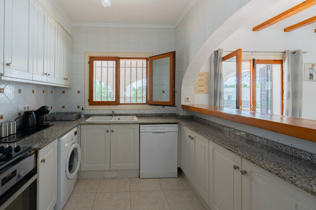 Detached Villa Javea Alicante - image 12