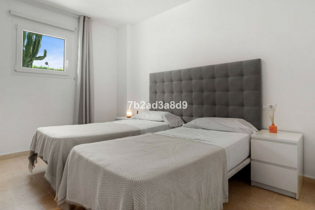 Ground Floor Apartment Selwo Málaga - image 12
