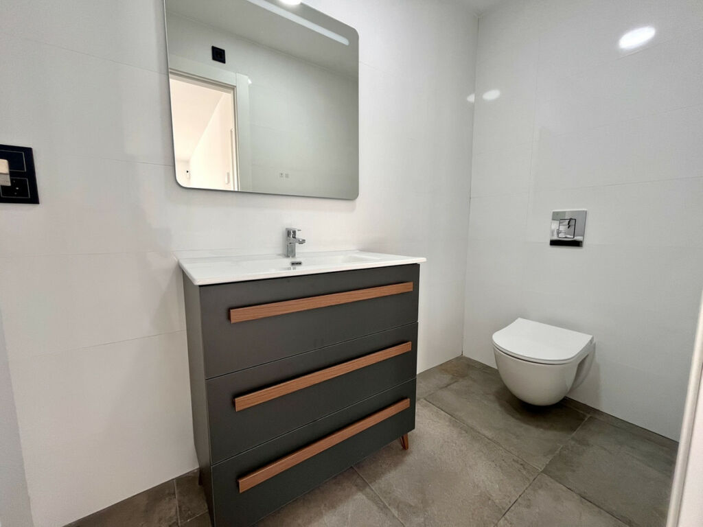 Detached Villa Torrevieja Alicante - image 12