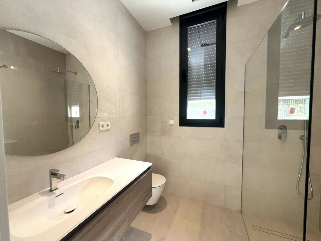 Detached Villa Atalaya Málaga - image 12