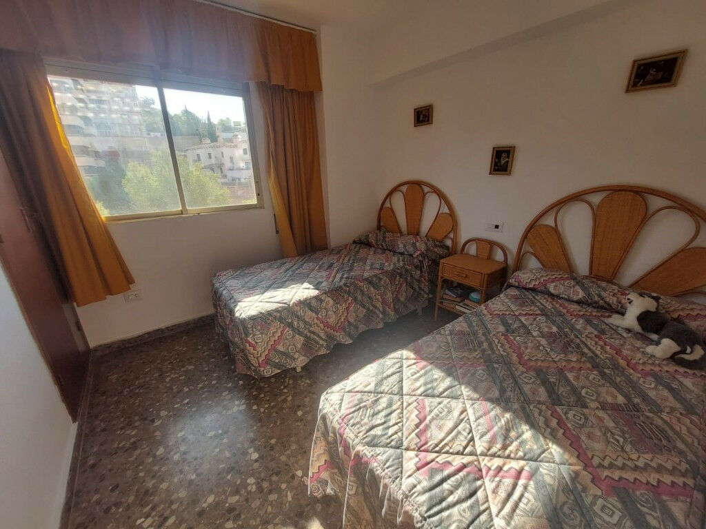 Middle Floor Apartment Benidorm Alicante - image 12