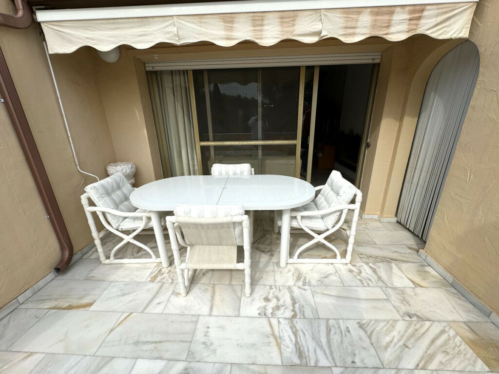 Duplex Nueva Andalucía Málaga - image 12