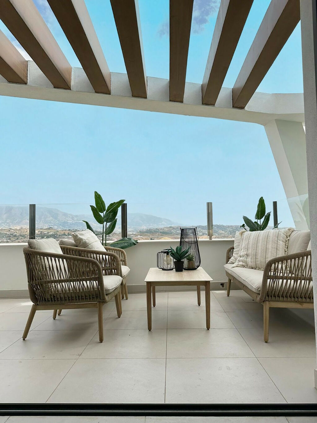 Penthouse Duplex La Cala Málaga - image 12