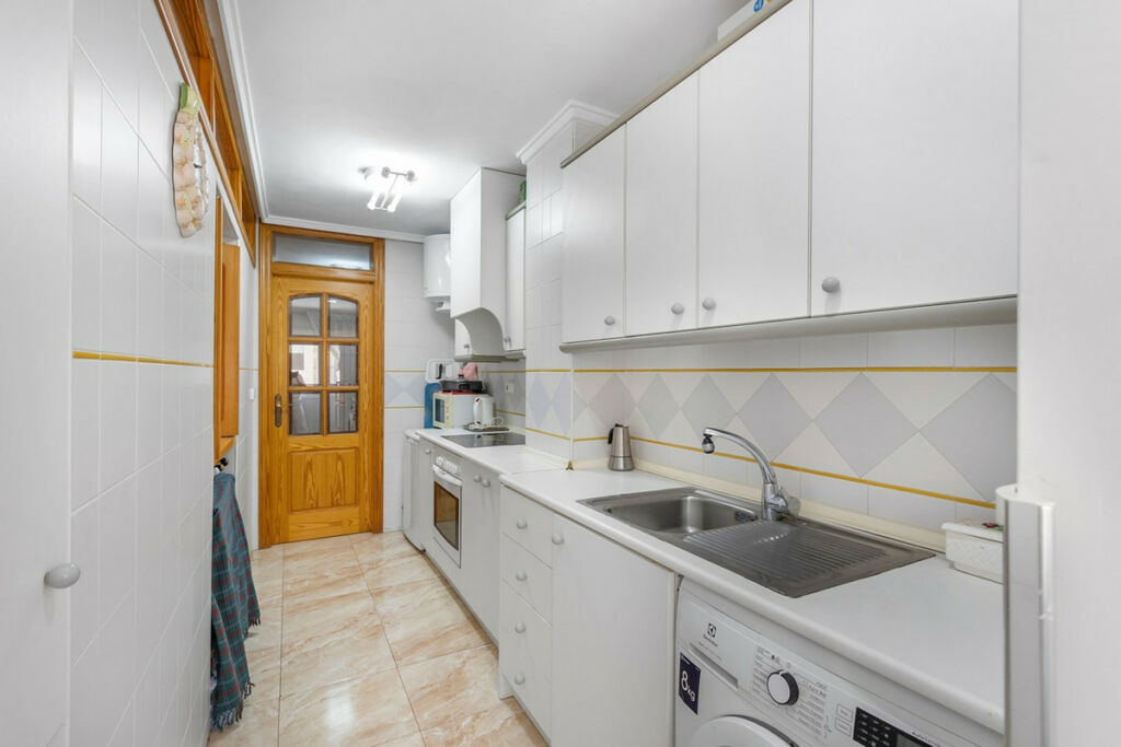 Middle Floor Apartment La Mata Alicante - image 12