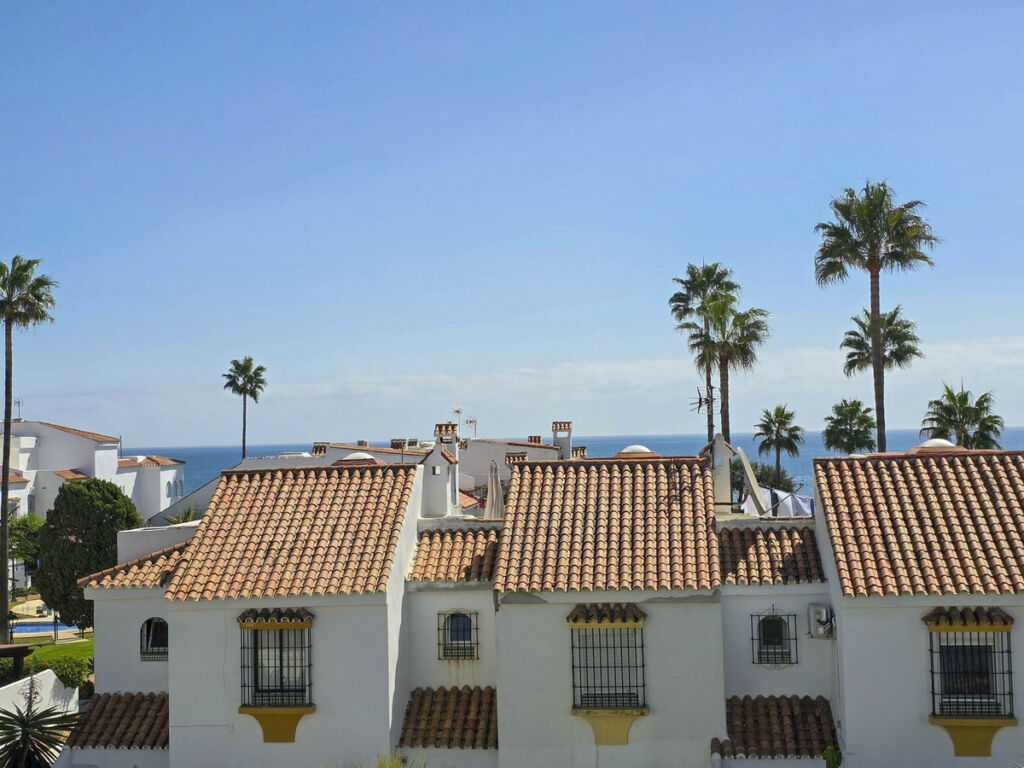 Townhouse Casares Playa Málaga - image 12