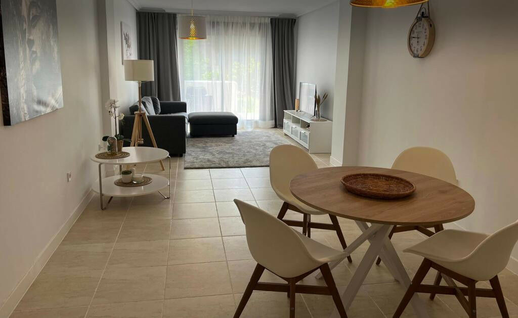 Ground Floor Apartment Estepona Málaga - image 12