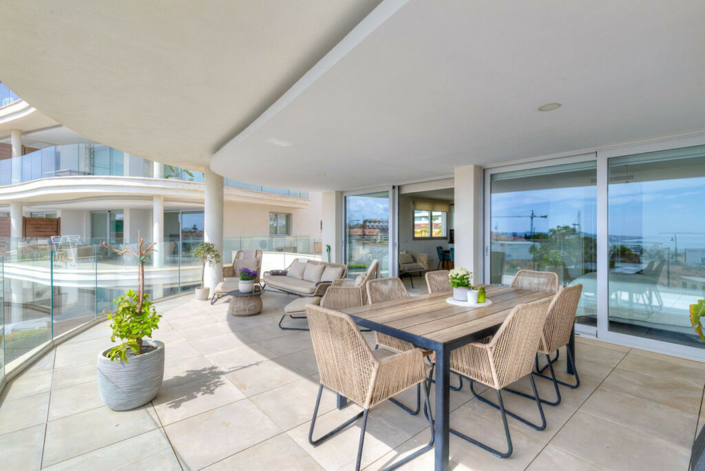 Middle Floor Apartment Fuengirola Málaga - image 12