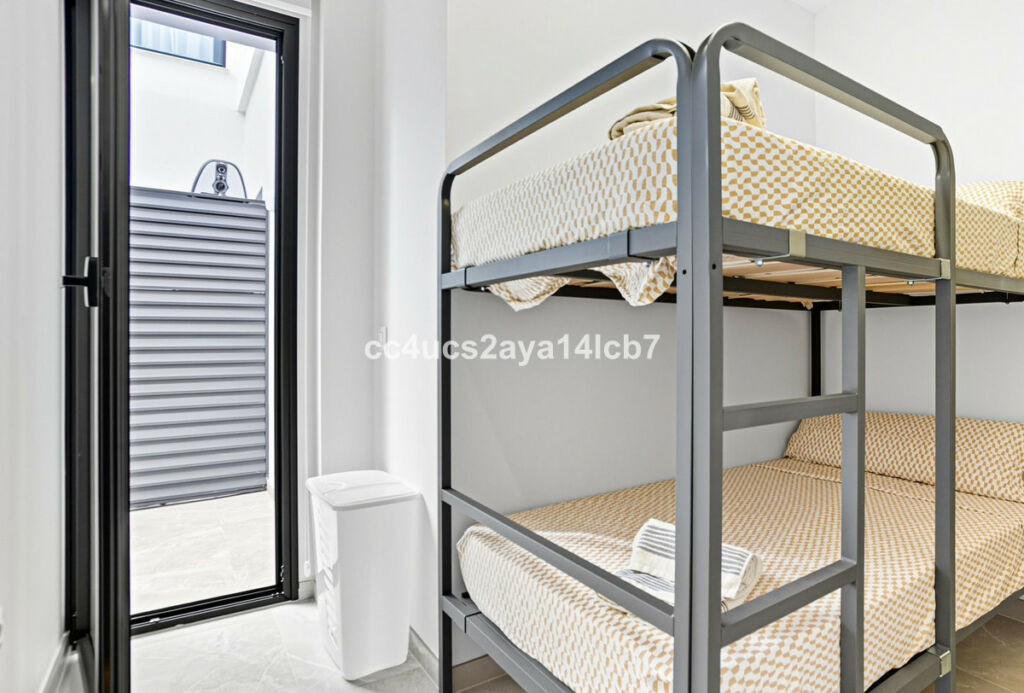 Ground Floor Apartment La Cala de Mijas Málaga - image 14