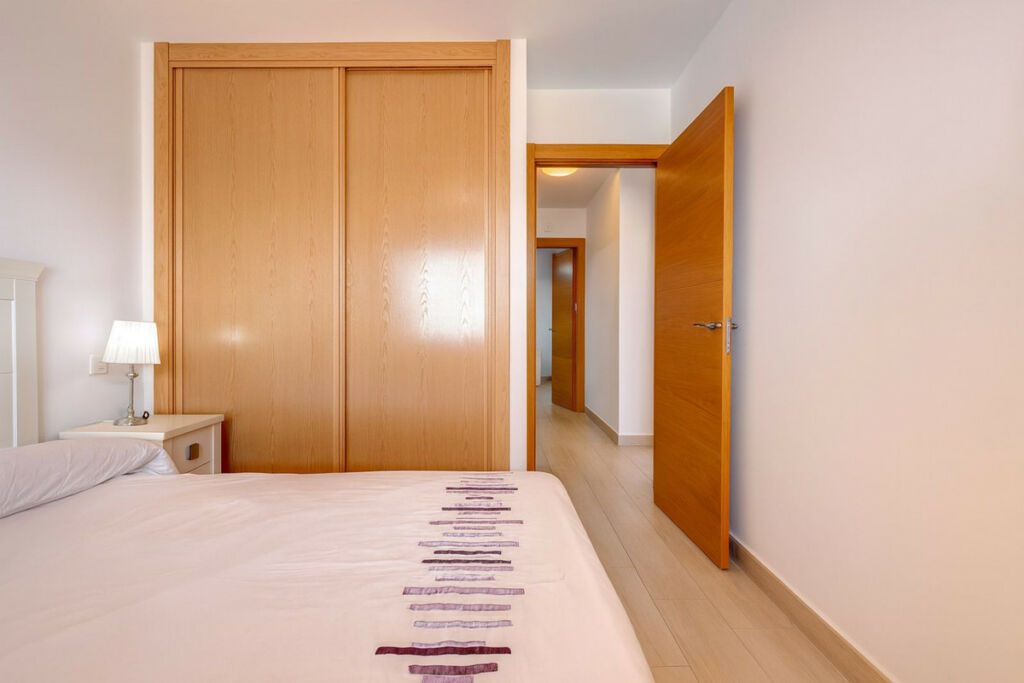 Middle Floor Apartment Los Boliches Málaga - image 12