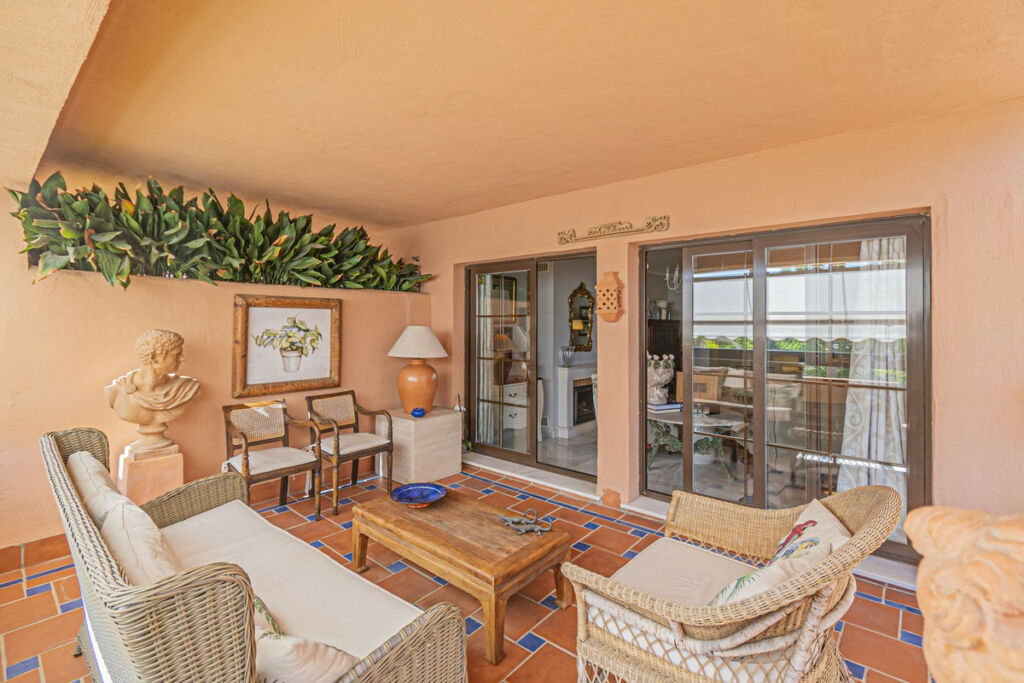 Middle Floor Apartment Hacienda del Sol Málaga - image 12
