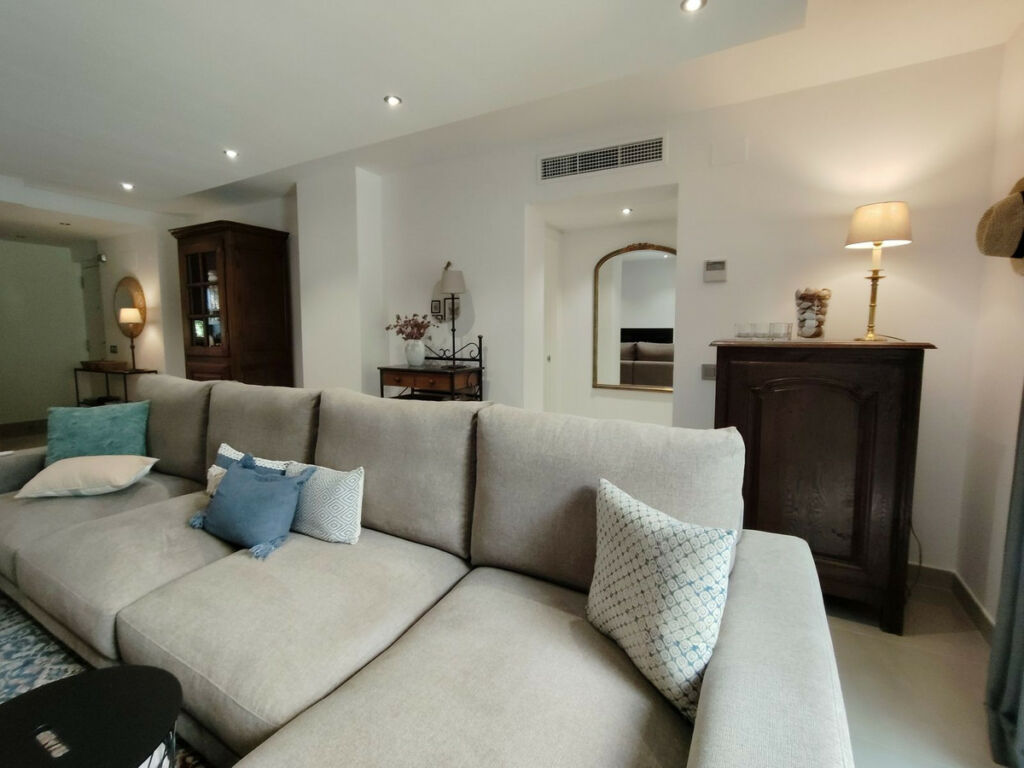 Ground Floor Apartment Sotogrande Cádiz - image 12
