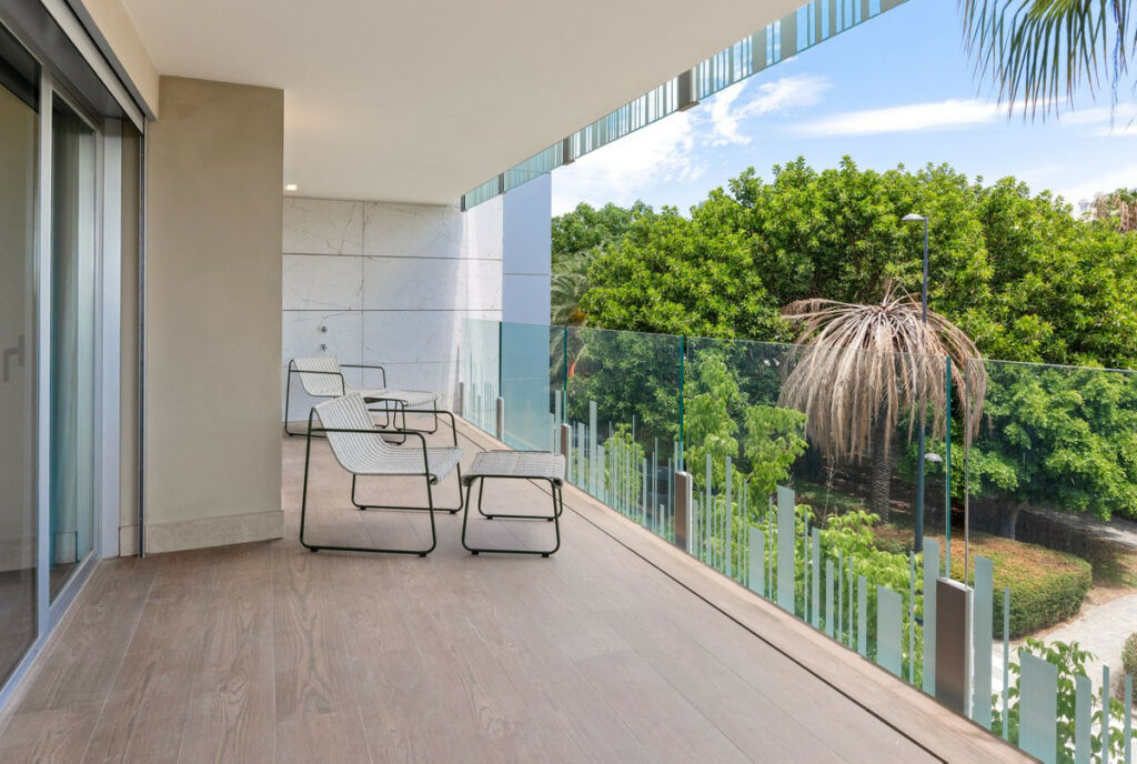 Middle Floor Apartment San Pedro de Alcántara Málaga - image 12