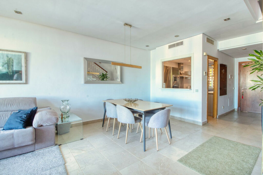 Townhouse Manilva Málaga - image 12
