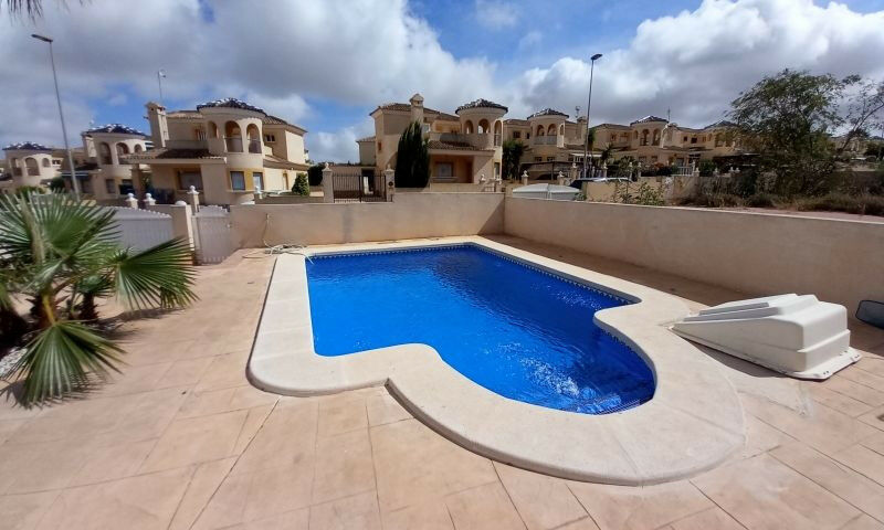 Detached Villa Pilar de la Horadada Alicante - image 12