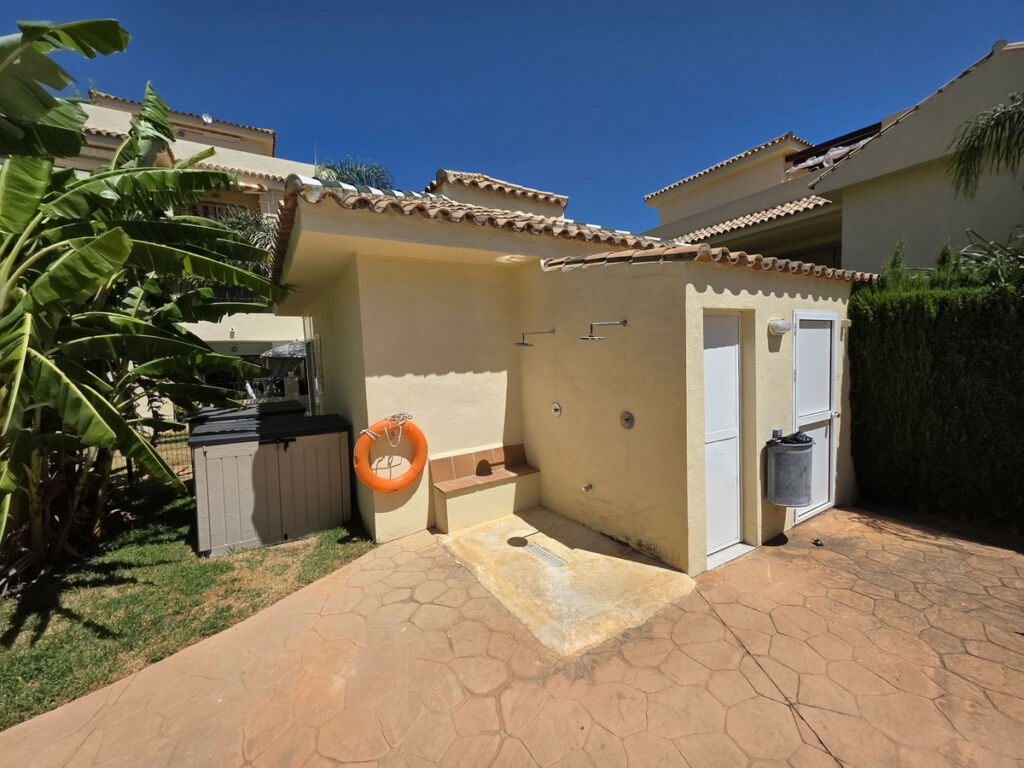 Ground Floor Apartment Riviera del Sol Málaga - image 12
