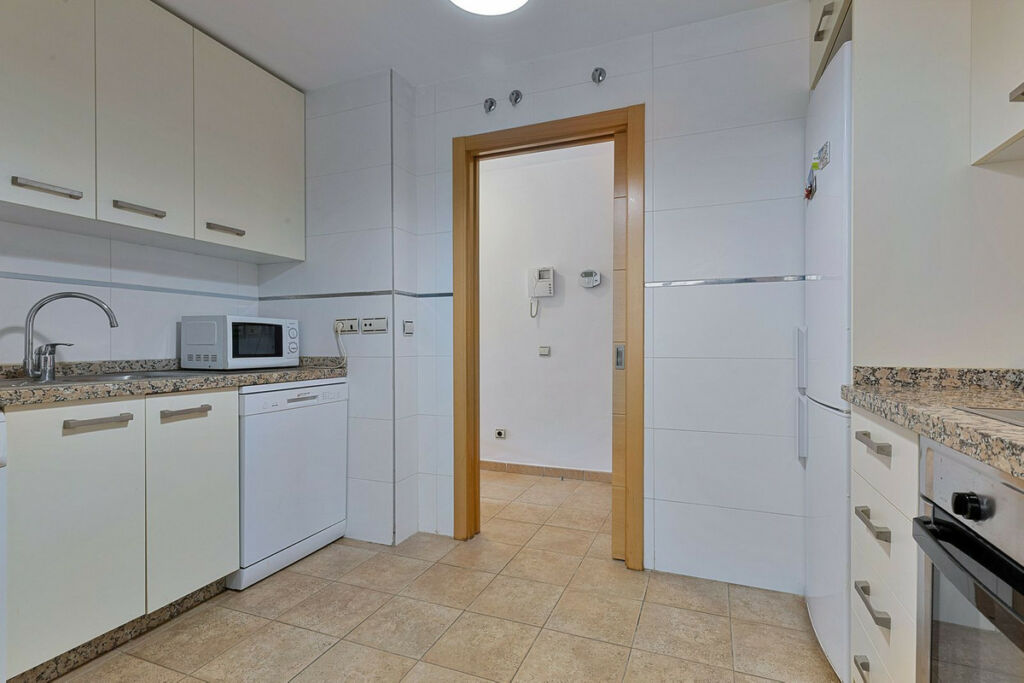 Ground Floor Apartment La Cala de Mijas Málaga - image 12
