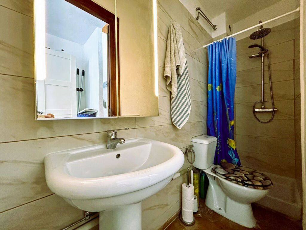 Townhouse Manilva Málaga - image 12