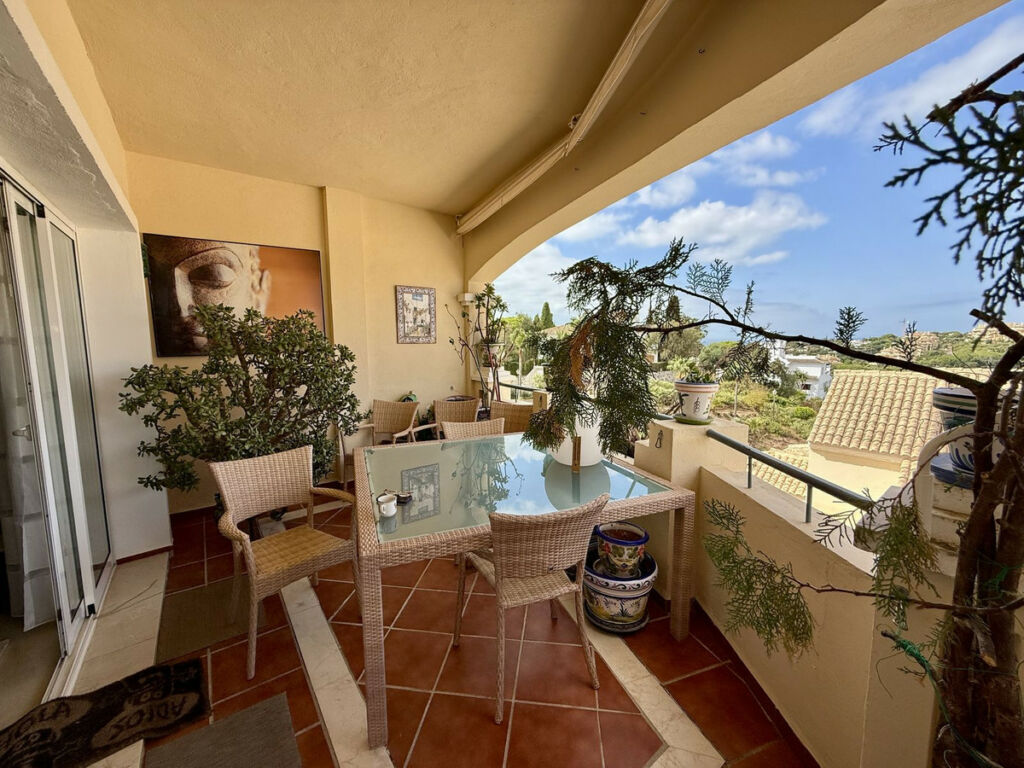 Middle Floor Apartment Elviria Málaga - image 12