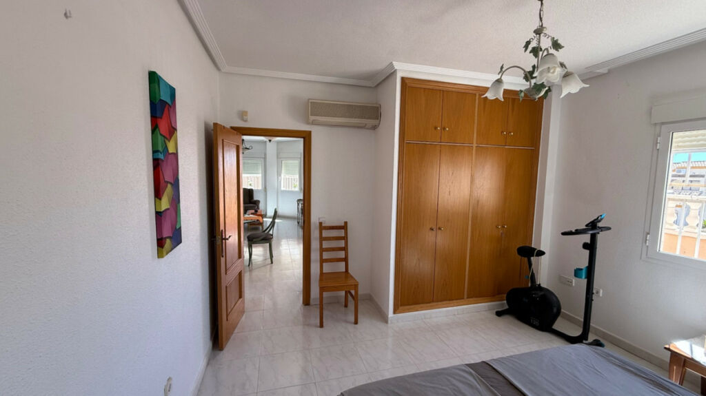 Detached Villa Orihuela Costa Alicante - image 12
