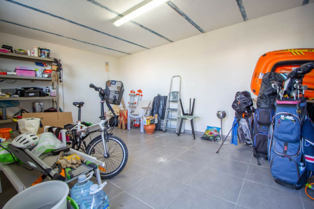 Detached Villa Las Colinas Golf Alicante - image 12