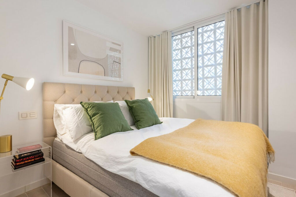 Penthouse Duplex Nueva Andalucía Málaga - image 12