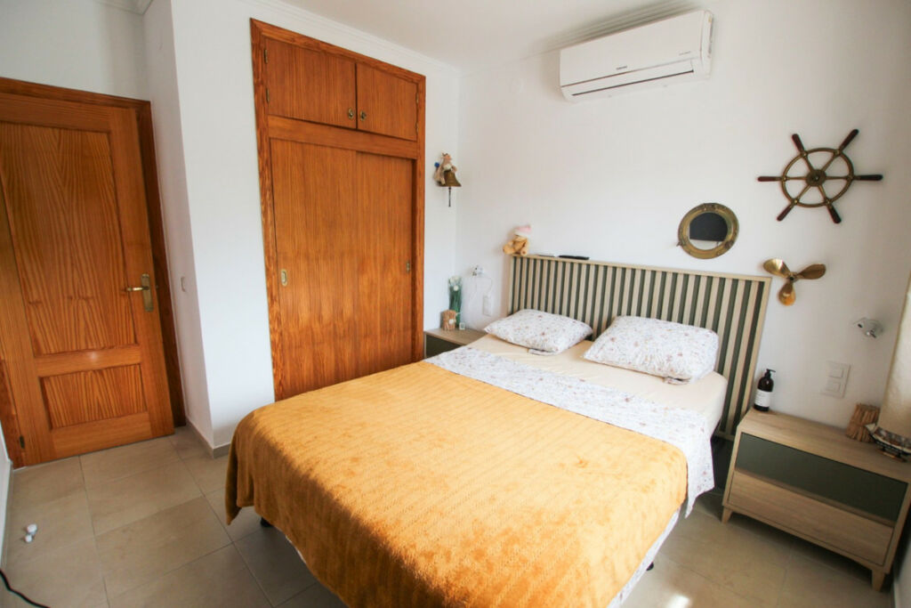 Detached Villa Calpe Alicante - image 12