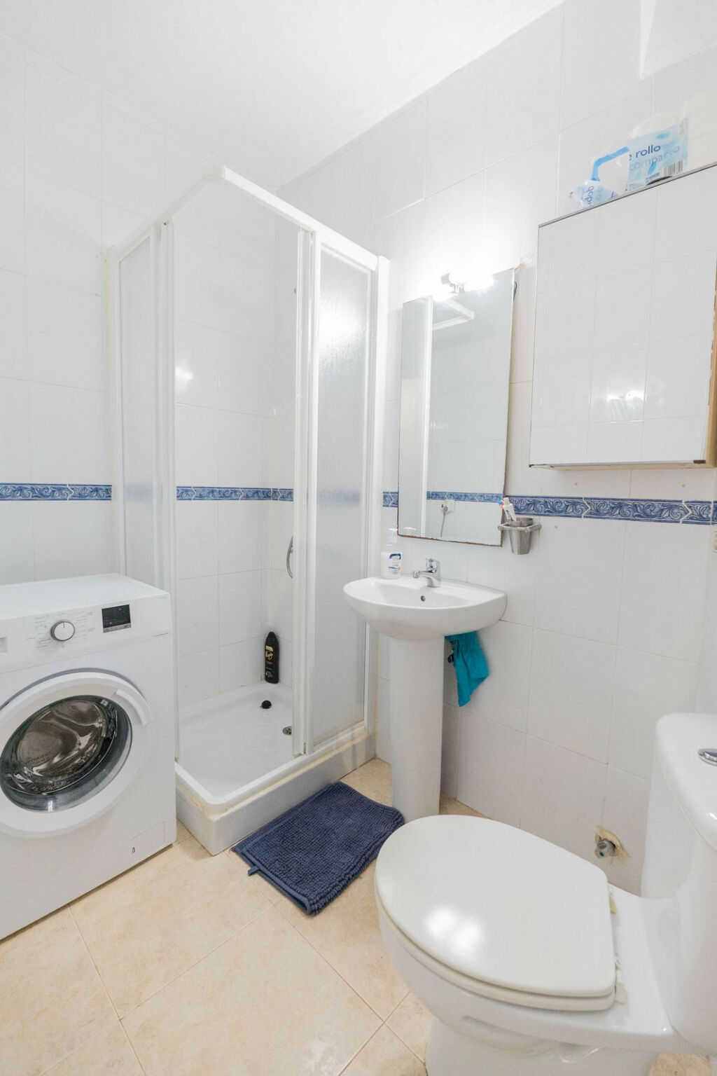 Middle Floor Apartment Calahonda Málaga - image 12